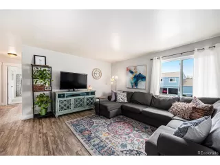 Photo #2: 6986879 Listing