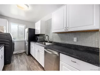 Photo #4: 6986879 Listing