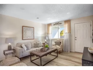 Photo #3: 6988762 Listing