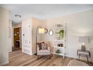 Photo #4: 6988762 Listing