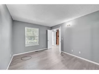 Photo #6: 6989093 Listing