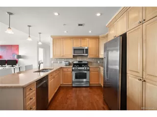 Photo #6: 6990015 Listing 