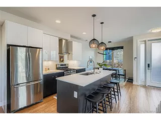 Photo #4: 6991239 Listing