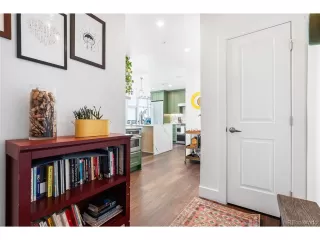 Photo #3: 6992139 Listing