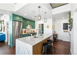 Photo #6: 6992139 Listing