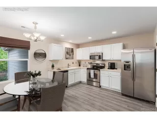 Photo #4: 6992575 Listing