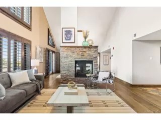 Photo #3: 6995127 Listing 