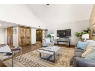 Photo #6: 6995127 Listing 