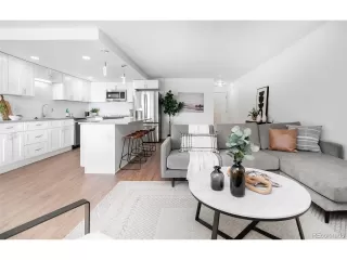 Photo #4: 6995755 Listing 