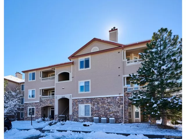 MLS: 6995762 Condo For Sale