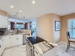 Photo #6: 6996302 Listing 