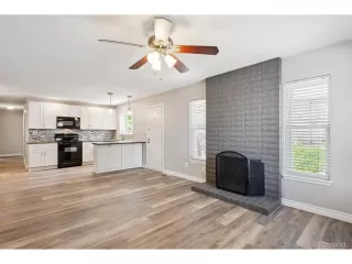 Photo #2: 6998233 Listing 