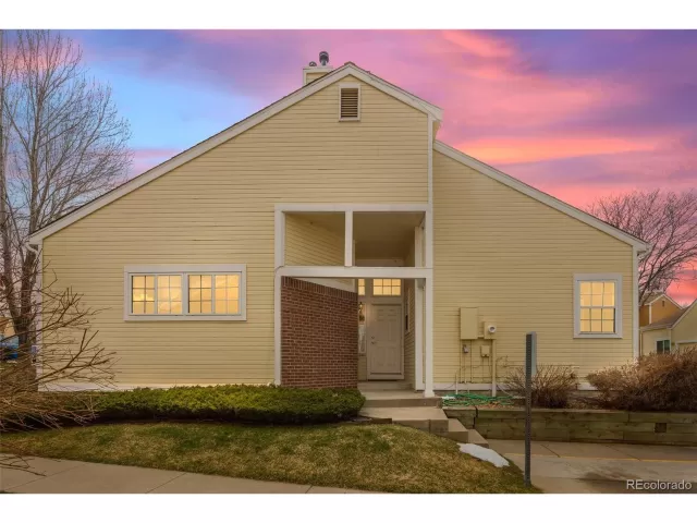 MLS: 6998535 Condo For Sale