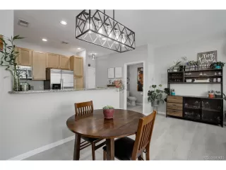 Photo #5: 6998610 Listing 