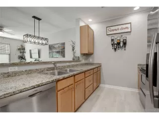 Photo #6: 6998610 Listing 