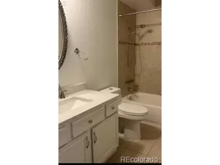 Photo #5: 6999993 Listing