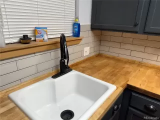 Photo #3: 7006036 Listing