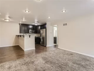 Photo #5: 7007961 Listing 