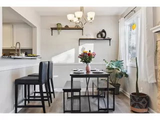 Photo #5: 7008985 Listing