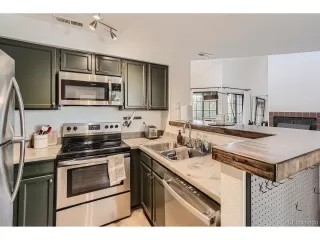 Photo #5: 7009750 Listing