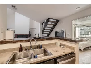 Photo #6: 7009750 Listing