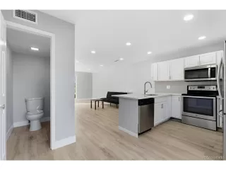 Photo #3: 7011814 Listing