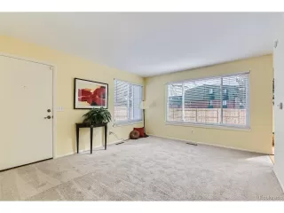 Photo #4: 7012289 Listing