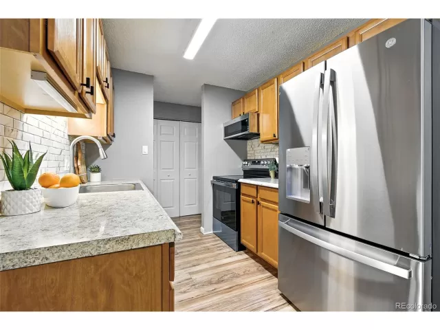 MLS: 7012719 Condo For Sale