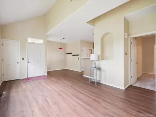 Photo #5: 7013550 Listing 