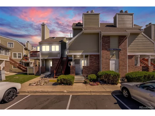 MLS: 7014216 Condo For Sale