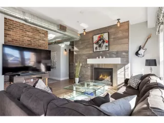 Photo #2: 7016204 Listing 