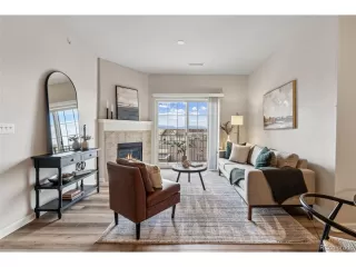 Photo #5: 7018101 Listing