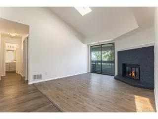 Photo #2: 7019200 Listing 