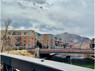 Browse active condo listings in MILLSTONE