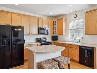 Photo #3: 7024521 Listing