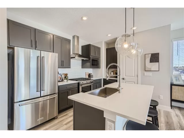 MLS: 7026826 Condo For Sale