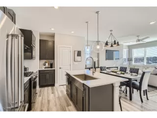 Photo #4: 7026826 Listing