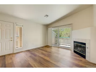 Photo #5: 7029109 Listing