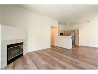 Photo #6: 7029109 Listing