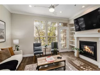 Photo #2: 7039675 Listing