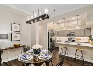 Photo #6: 7039675 Listing