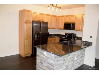 Photo #4: 7040879 Listing 