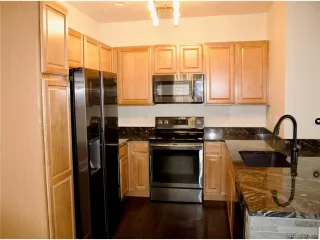 Photo #5: 7040879 Listing 