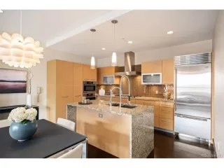 Photo #5: 7041325 Listing