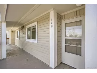 Photo #3: 7041847 Listing