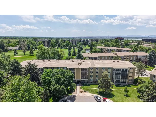 MLS: 7042041 Condo For Sale