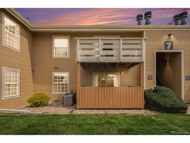 MLS: 7042415 Condo For Sale