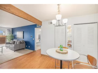 Photo #4: 7042415 Listing