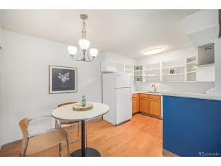 Photo #5: 7042415 Listing