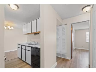 Photo #4: 7042654 Listing